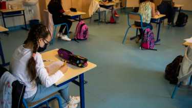 Se elaboraron propuestas de revinculación orientadas a aquellos estudiantes que han tenido bajo o nulo contacto con la escuela que se sumarían a los alumnos que finalizan ciclo (primaria o secundaria). (Archivo).-