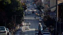 Imagen de Gennuso elevará a la provincia el pedido para ampliar el horario comercial
