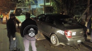 El miércoles por la madrugada, la policía detuvo al chofer de un remisse manejando con 1,87 gramos por litro de alcohol en sangre. (Foto: Gentileza).