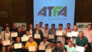 Los técnicos deberán tener título para dirigir en Federal A y Regional Amateur