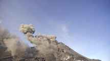 Imagen de Video: columnas en el volcán Nevados de Chillán por explosiones