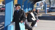Imagen de Se levantó el paro de colectivos en Roca y ya funciona el transporte urbano