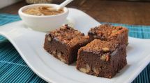 Imagen de Qué te parecen unos brownies de avena fermentada