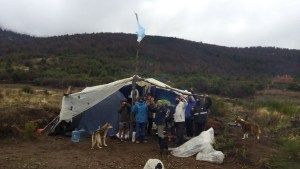 Hubo acuerdo entre el municipio y personas que ocupaban un lote en Bariloche