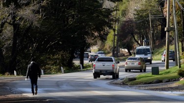 En Bariloche se estima que con unos 2.000 autos de alquiler el mercado funcionaría bien para todos. Archivo