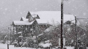 Volvió la nieve a Bariloche ¿qué dice el pronóstico?