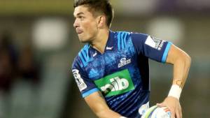 Blues prolongó su invicto en el Súper Rugby