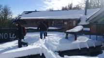Imagen de Esquiadores entraron a robar a un restaurante del Cerro Chapelco