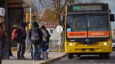 Se anunció desde la UTA que podría iniciarse un paro de colectivos. (Foto Archivo: Yamil Regules). 