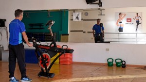 Cómo es el protocolo para que vuelvan a funcionar los gimnasios en la región