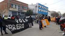 Imagen de Agrupaciones por el techo propio se movilizaron por el acceso a tierras en Regina