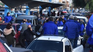 Roca sin transporte: el municipio dice que negocia con cinco empresas