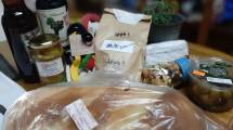 Imagen de Plottier: con la feria cerrada venden y reparten sus productos en canastas