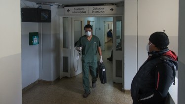Desde finales de marzo pasado hasta el momento, 8.066 personas contrajeron la COVID-19 en Bariloche. (foto archivo)