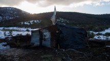 Imagen de Bariloche: imputaron a personas que tomaron un lote municipal y el juez ordenó el desalojo