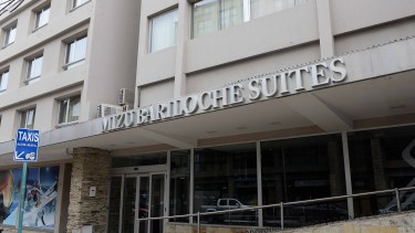 Los hoteles pagan un "cargo de potencia" por ser grandes consumidores de energía eléctrica que para algunos llega al millón de pesos. Foto Archivo