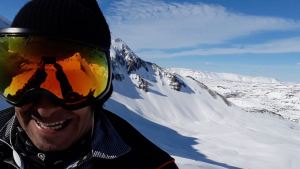 Copahue: la historia del único habitante de la villa termal tapada por la nieve