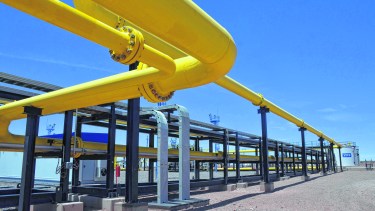 La caída de los precios del gas frenó las inversiones y llevó a la crisis actual.