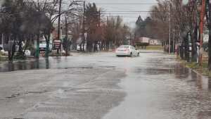 Reparar los baches de las calles de Neuquén llevará más de una semana