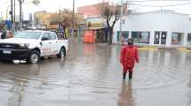 Imagen de Drenan los sectores inundados en Neuquén capital