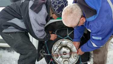 Las cadenas son fundamentales para mejorar la tracción. (foto: Gentileza)