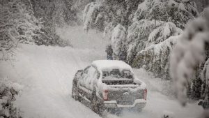 El invierno le pone desafíos extras al tránsito por las rutas de la región
