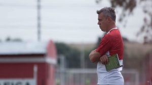 Crisis en Independiente: el último que apague la hoguera