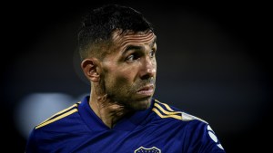 El contrato de Tevez en punto muerto: idas y vueltas de una negociación desgastante