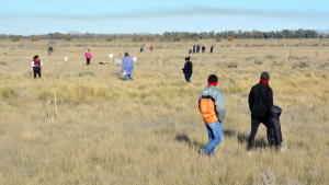 Ordenan el desalojo de tres personas por usurpar un terreno privado en Viedma