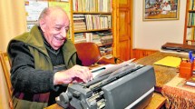 Imagen de Imponen el nombre de Elías Chucair a la Casa de la Historia y Cultura del Bicentenario de Jacobacci