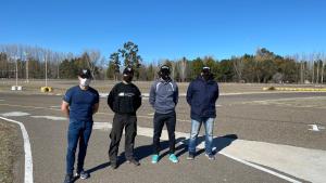 Video: así volvió la actividad al kartódromo de la Isla Jordán