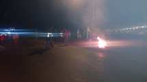 Imagen de Desocupados levantaron el corte en Ruta 7 en El Chañar, pero volverán el lunes