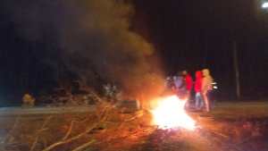 Desocupados levantaron los cortes de la Ruta 7 en El Chañar