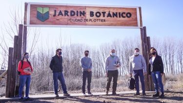 El 9 de octubre los vecinos de Plottier tendrán la posibilidad de plantar especies en el jardín botánico (Foto: gentileza)