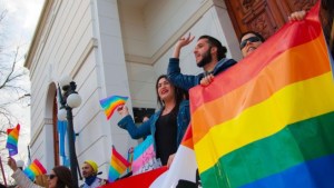 El gobierno nacional estableció por decreto el cupo laboral trans en el Estado
