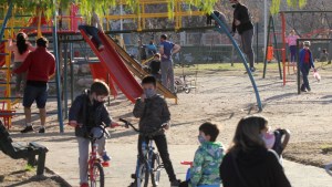 Una nueva muerte y récord de casos de coronavirus en Neuquén: 64 contagiados