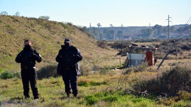 La última ocupación se registró a la vera de las vías, en proximidades de la ruta Provincial N° 1. Foto: Marcelo Ochoa