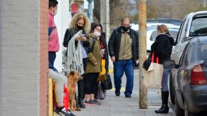 Se extiende el horario comercial por el Día de la Madre en Viedma