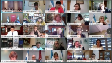 El Consejo Federal de Educación aprobó resoluciones, tendientes a generar una profundización de los lineamientos pedagógico, que permiten ordenar la etapa de retorno progresivo a las escuelas y anticipar el modo en que se va a dar continuidad a las trayectorias educativas. (Gentileza).-