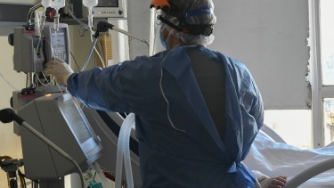 En el país hay más de 800 mil casos activos. 