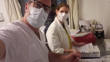 Ricardo Corradi Diez se integró al Laboratorio Central de Neuquén. Foto: Gentileza