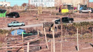 Proyecto de ley para avanzar con servicios en las tomas en Neuquén