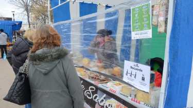 Puestos en Feria Municipal del Parque Central en Neuquén