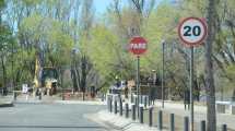 Imagen de Inauguran nuevo tramo del Paseo Costero del Limay y licitan la parte final