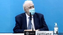 Imagen de Ginés González García al director del Fondo Covax por la vacuna Pfizer: «Es un caradura»