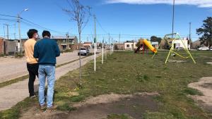 Continúa el plan de forestación urbana en Viedma