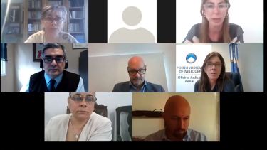 Abajo, a la izquierda, María del Carmen Montiel.