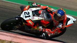 Rinaldi entra en la historia del Mundial de Superbike