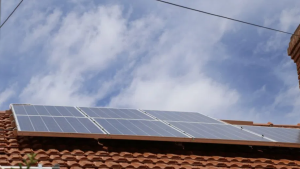 La generación distribuida sumó casi 1 MW de potencia instalada en abril