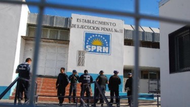 Los internos aseguran que los casos positivos no reciben la asistencia médica correcta. (foto: archivo)